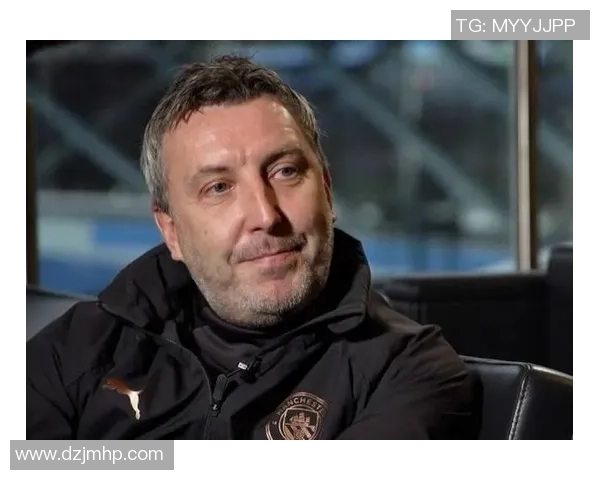 2月6日出生的足球巨星们 盘点那些与足球命运交织的传奇人物