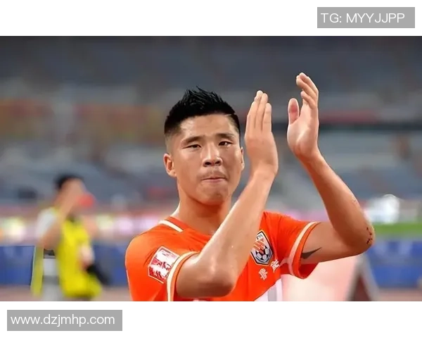 绿茵传奇落幕见证足球巨星最后的辉煌瞬间