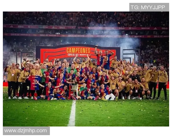 巴萨足球球星雕像分布地点一览 让你走近传奇人物的荣耀时刻 巴萨足球球星雕像分布地点一览 让你走近传奇人物的荣耀时刻